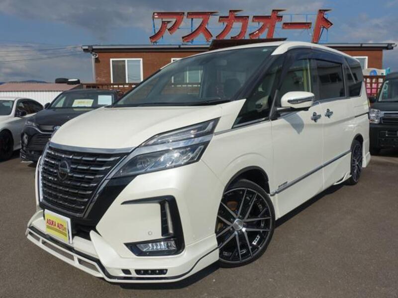 NISSAN SERENA