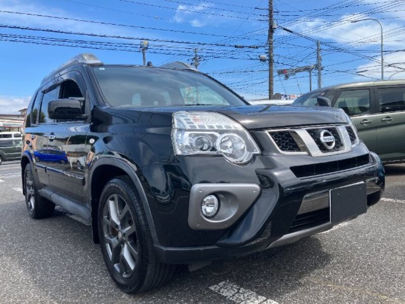 NISSAN X-TRAIL