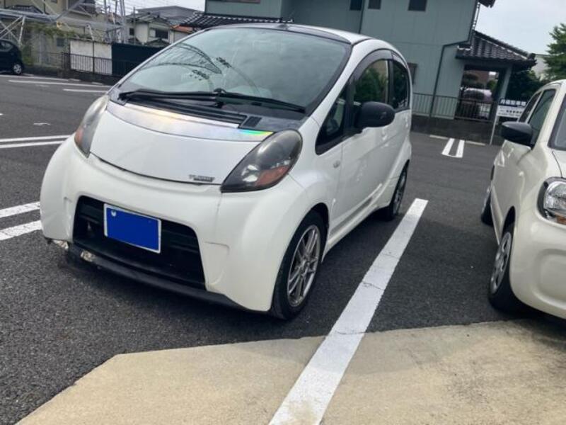 MITSUBISHI I