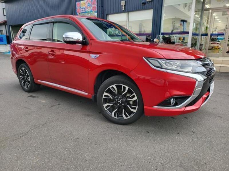 MITSUBISHI OUTLANDER PHEV