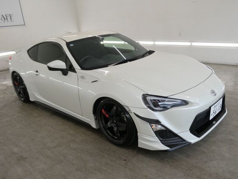 TOYOTA 86