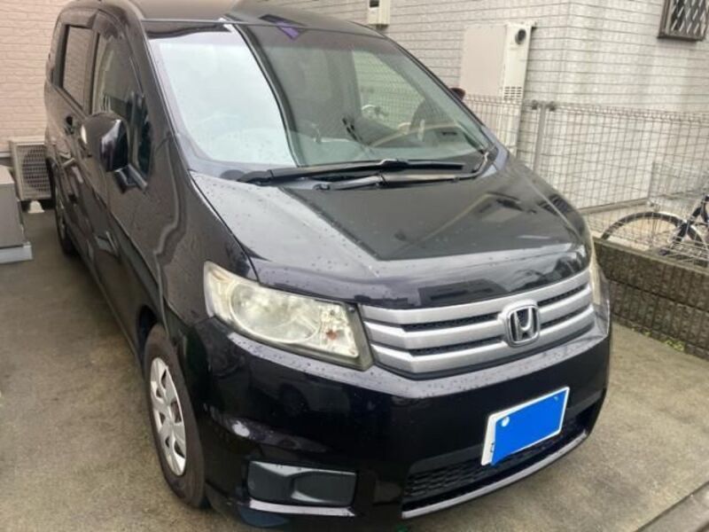 HONDA FREED SPIKE