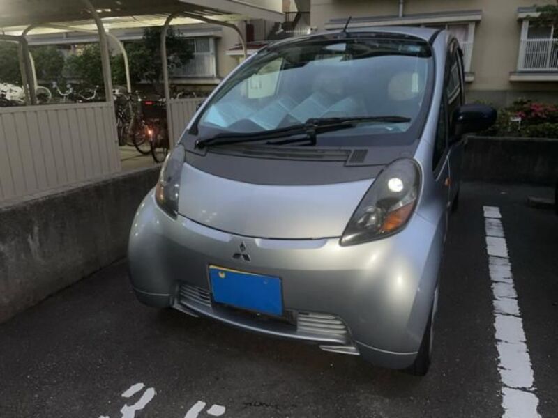 MITSUBISHI I