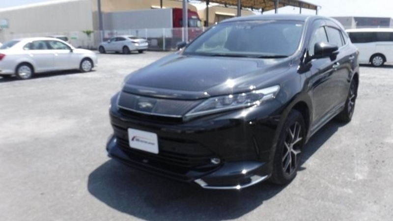 TOYOTA HARRIER