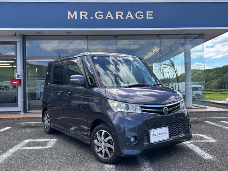 NISSAN ROOX