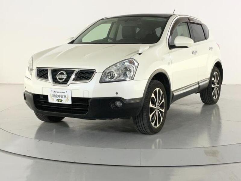 NISSAN DUALIS