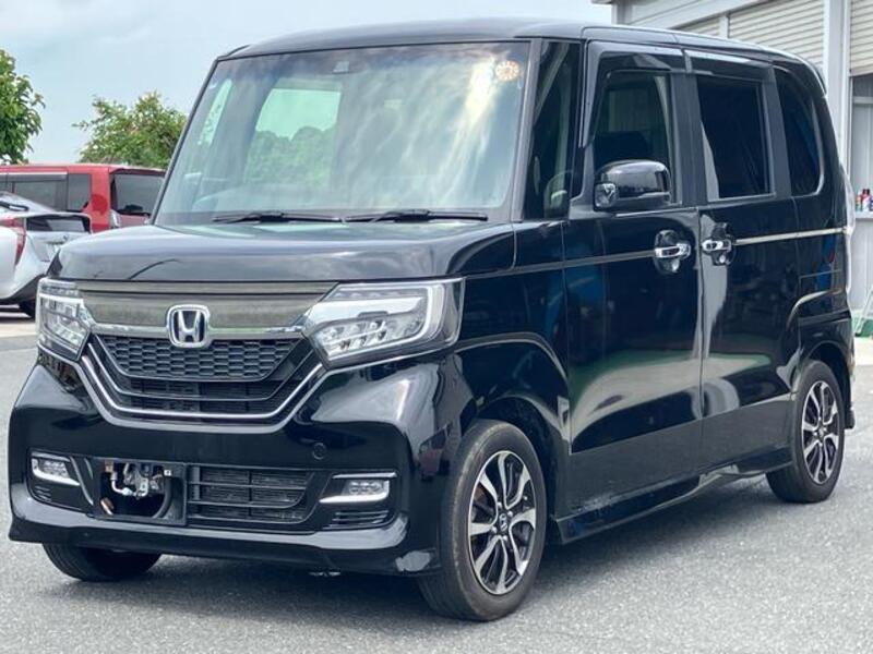 HONDA N BOX CUSTOM