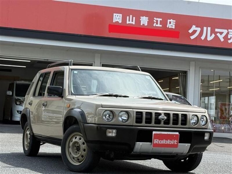 NISSAN RASHEEN