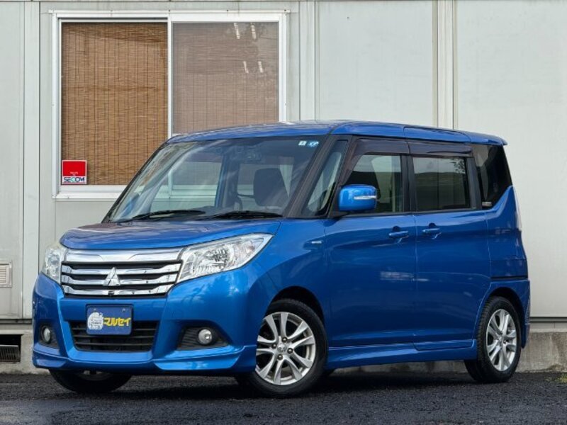 MITSUBISHI DELICA D2