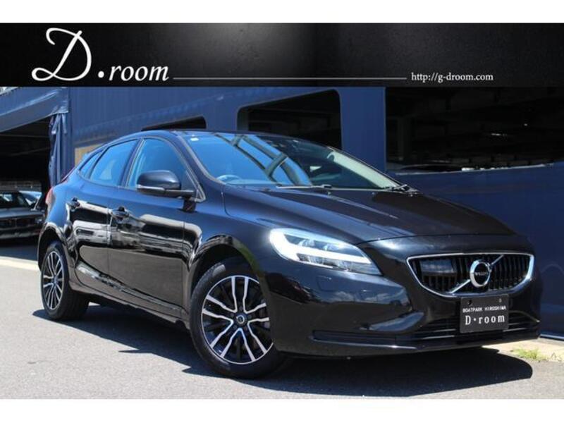 VOLVO V40