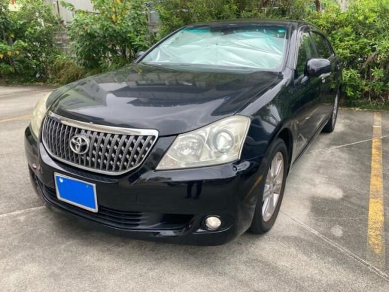 TOYOTA CROWN MAJESTA