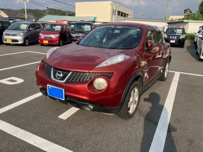 NISSAN JUKE