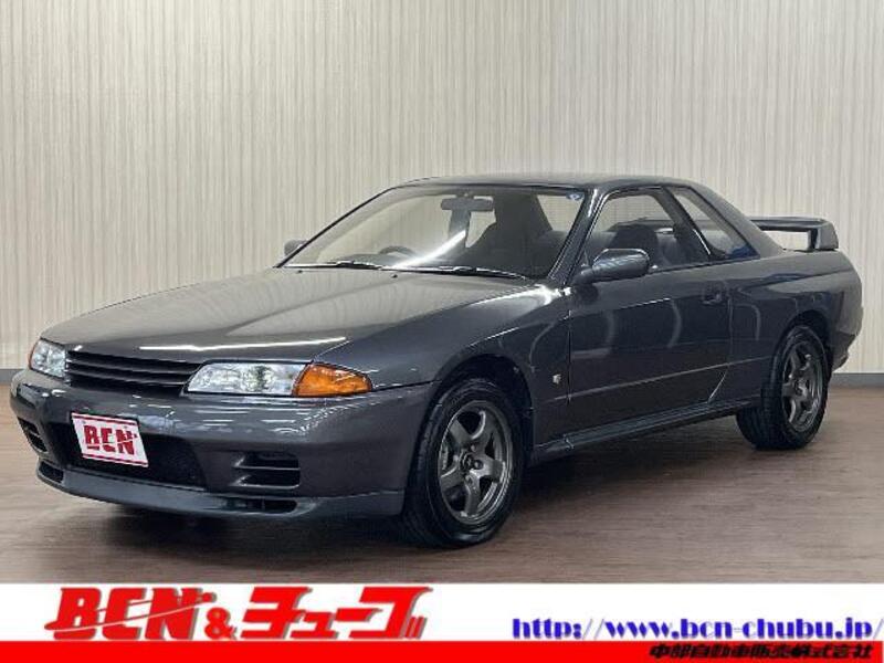 NISSAN SKYLINE