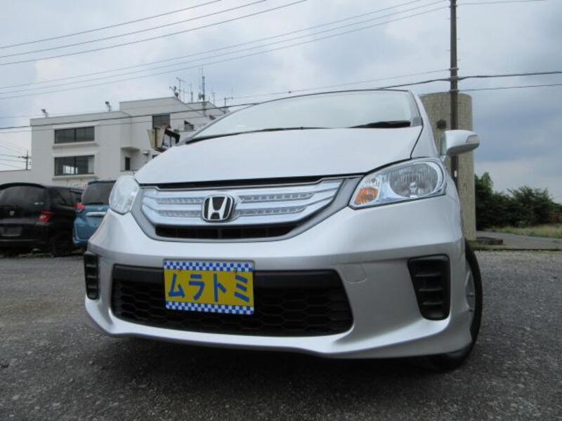 HONDA FREED HYBRID