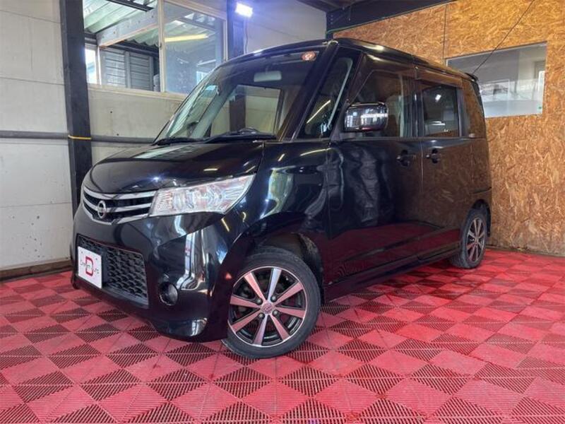 NISSAN ROOX