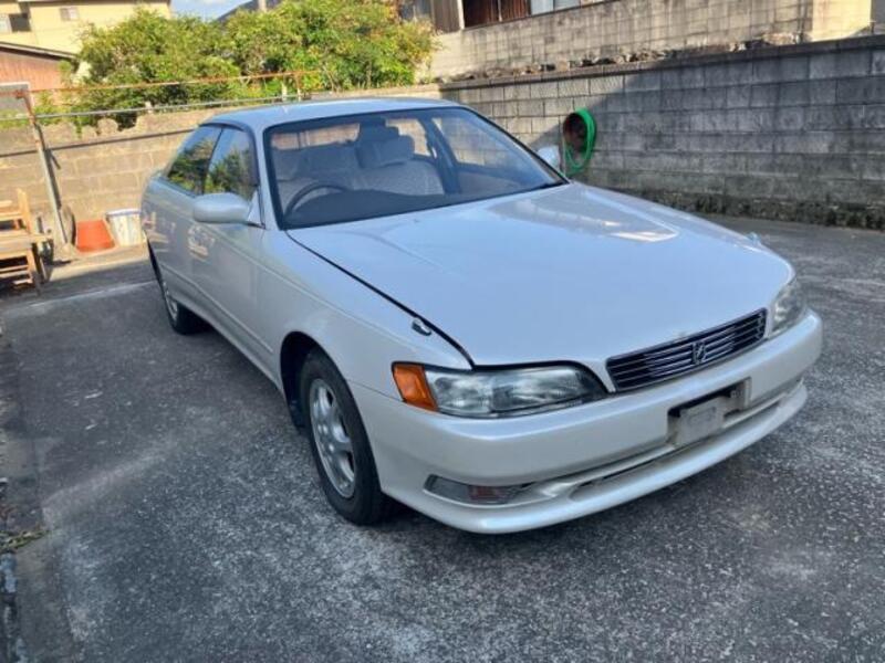 TOYOTA MARK II