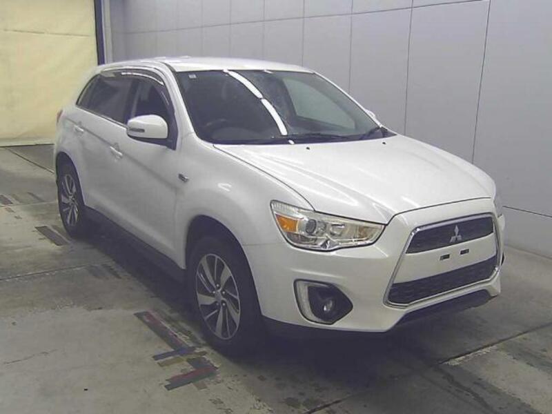 MITSUBISHI RVR