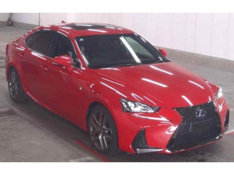 LEXUS IS