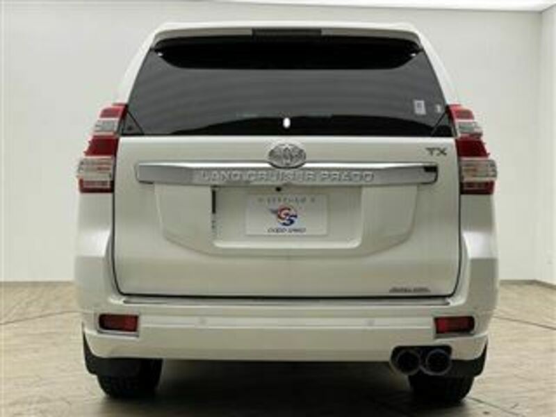 LAND CRUISER PRADO-11