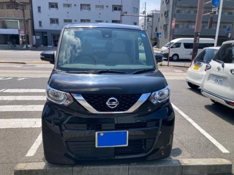 NISSAN ROOX