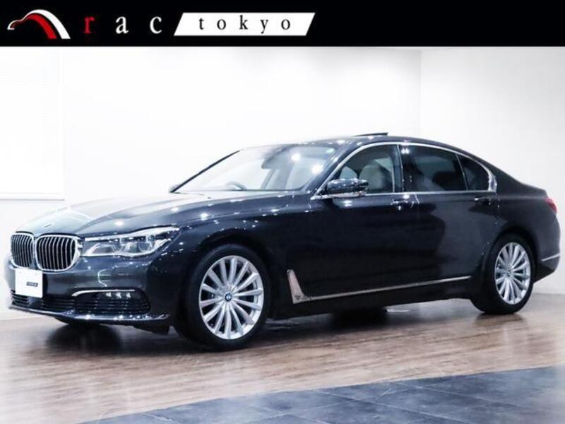 BMW 7 SERIES