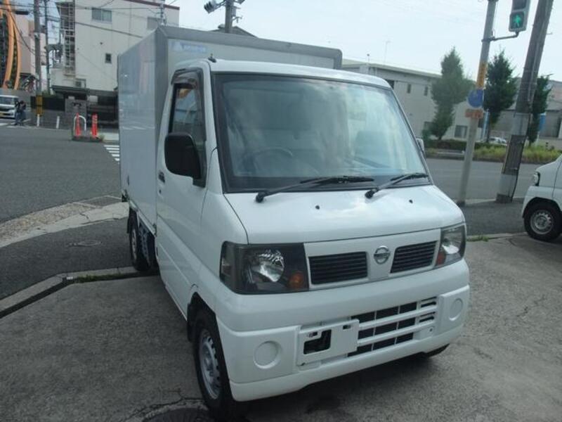 NISSAN CLIPPER TRUCK