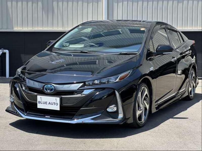 TOYOTA PRIUS PHV