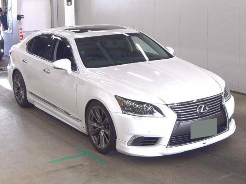 LEXUS LS