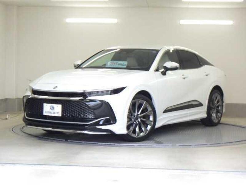 TOYOTA CROWN CROSSOVER