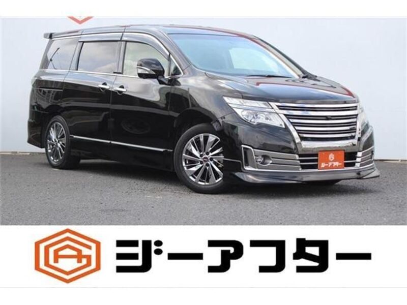 NISSAN ELGRAND