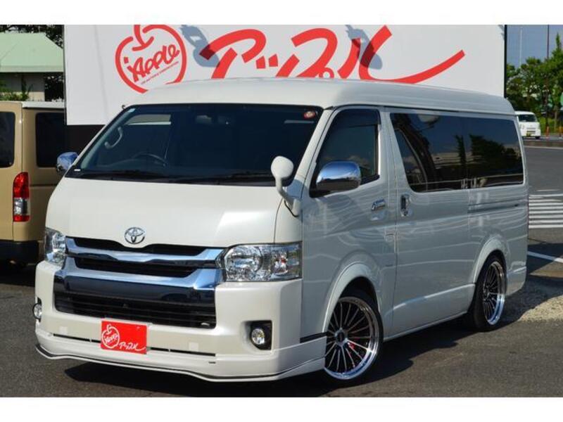 TOYOTA HIACE WAGON