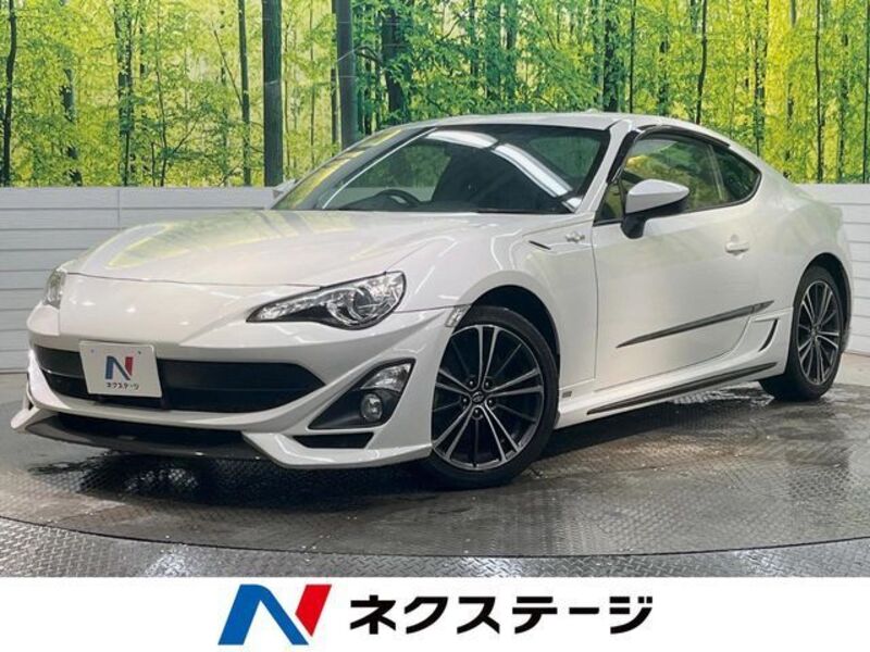 TOYOTA 86