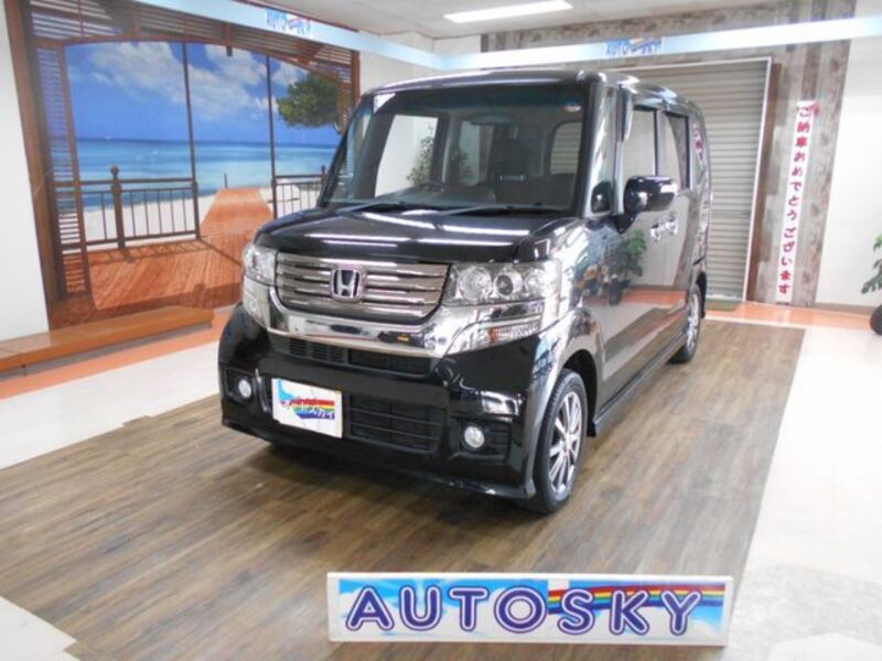 HONDA N BOX CUSTOM