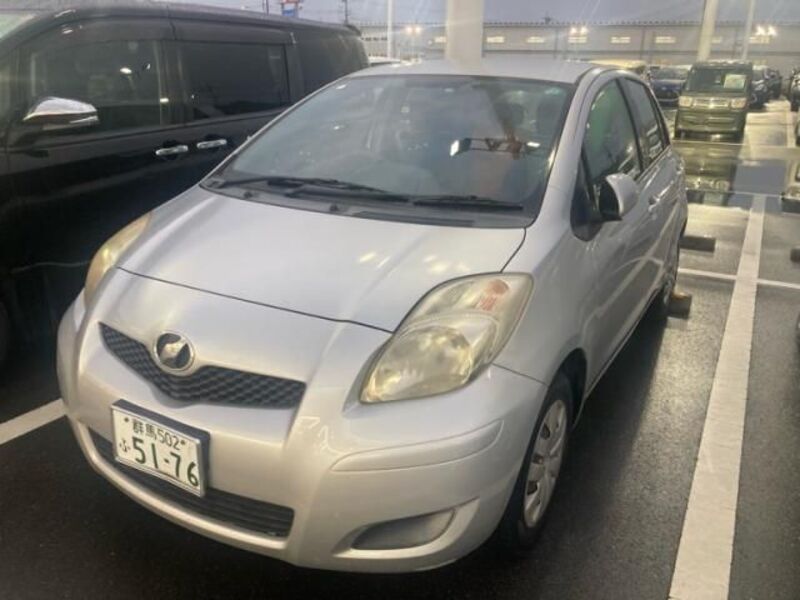 TOYOTA VITZ