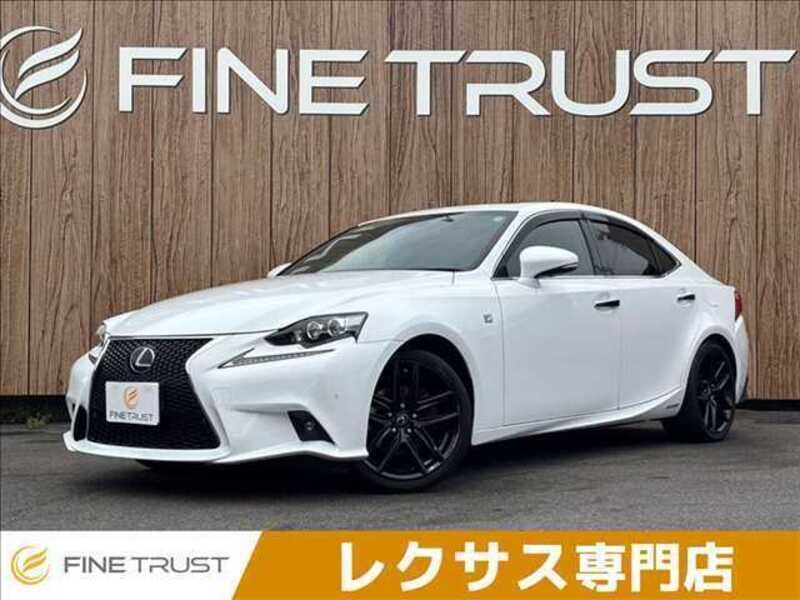 LEXUS IS