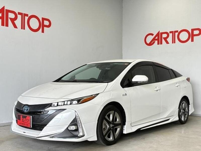 TOYOTA PRIUS PHV