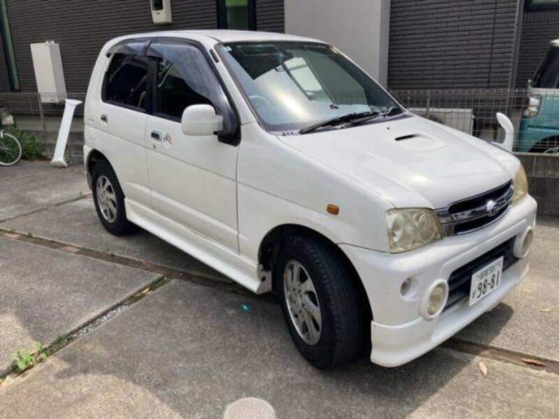 DAIHATSU TERIOS KID