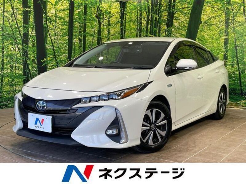 TOYOTA PRIUS PHV