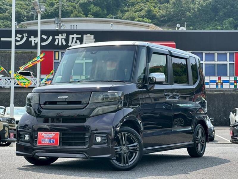 HONDA N BOX CUSTOM