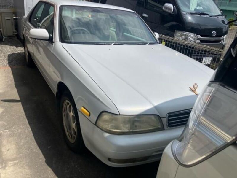 NISSAN LAUREL