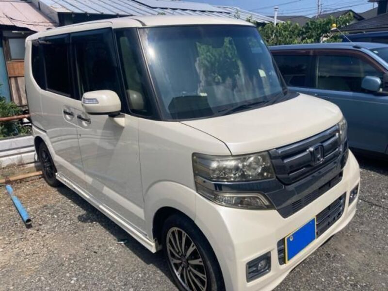HONDA N BOX CUSTOM