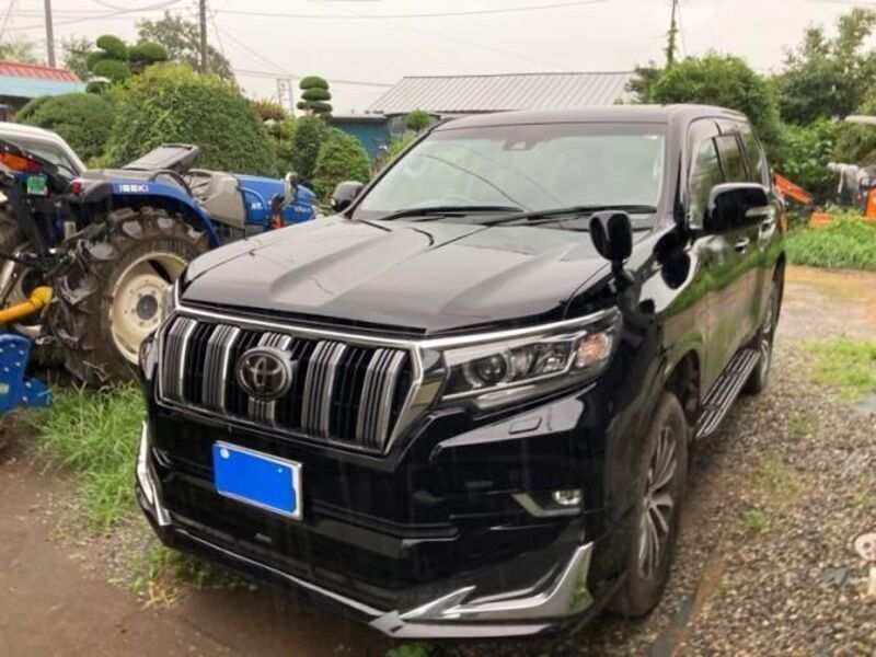TOYOTA LAND CRUISER PRADO