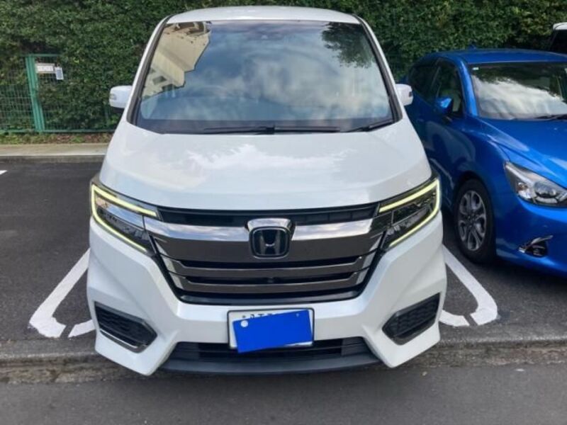HONDA STEPWAGON SPADA