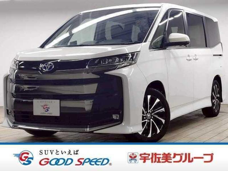 TOYOTA NOAH
