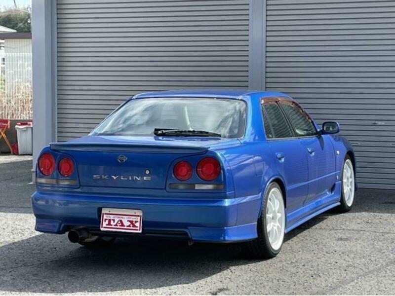 SKYLINE