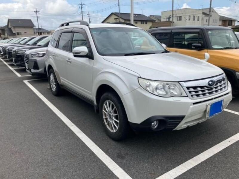 SUBARU FORESTER