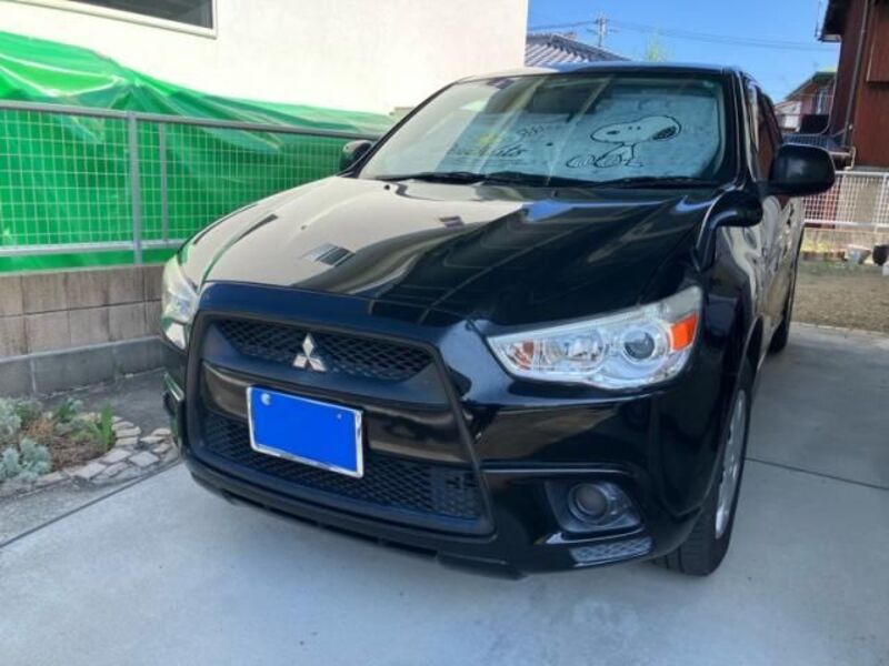 MITSUBISHI RVR