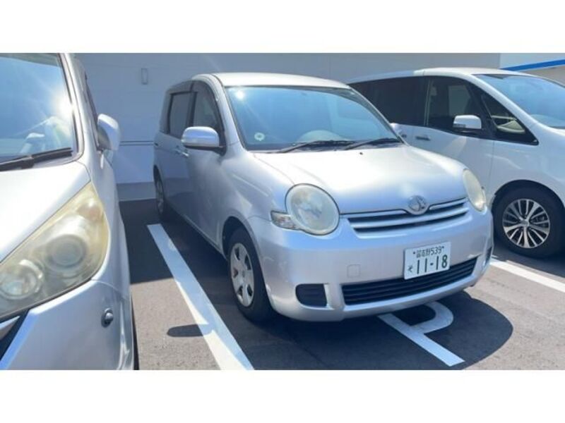 TOYOTA SIENTA