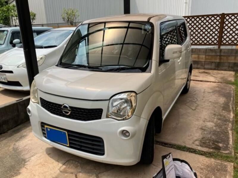 NISSAN MOCO