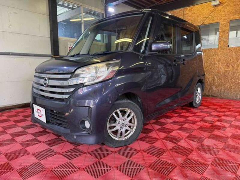 NISSAN DAYZ ROOX